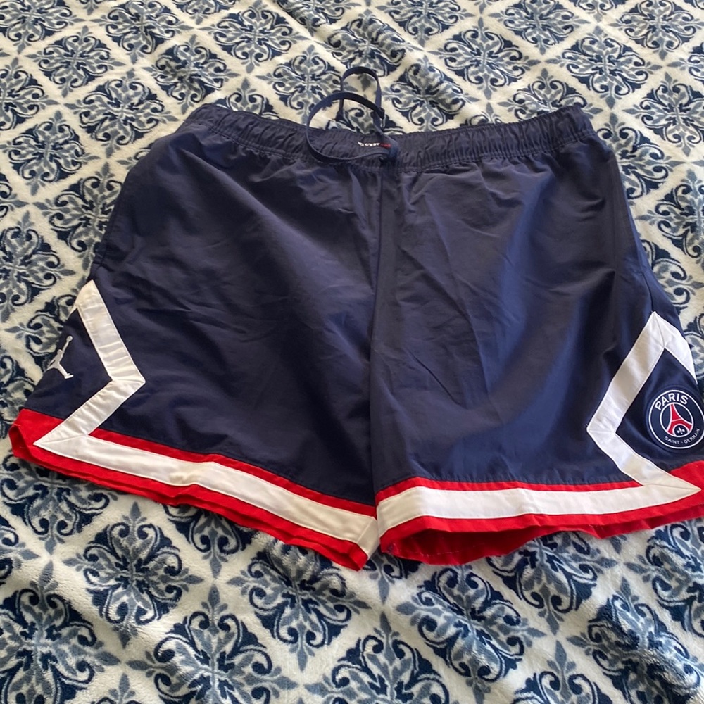 Jordan ice c’est pairs shorts 🩳 XXL